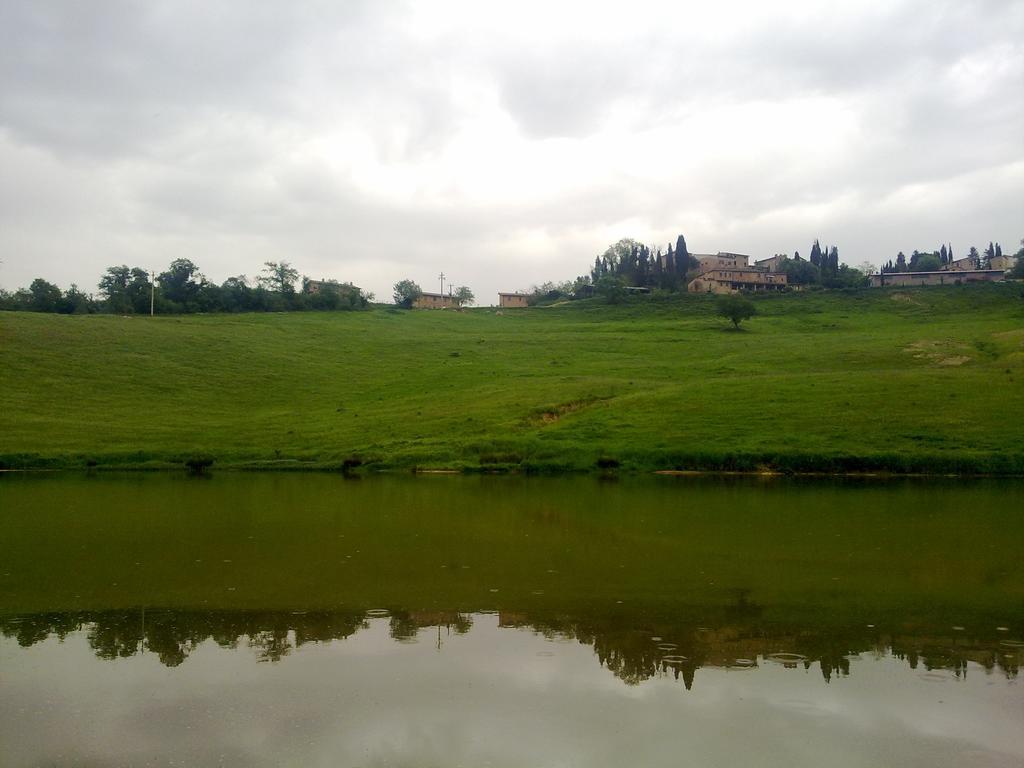 Agriturismo Vergelle Montalcino Exterior foto
