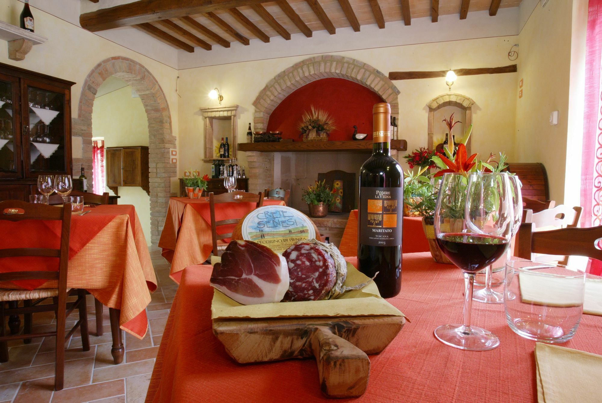 Agriturismo Vergelle Montalcino Exterior foto